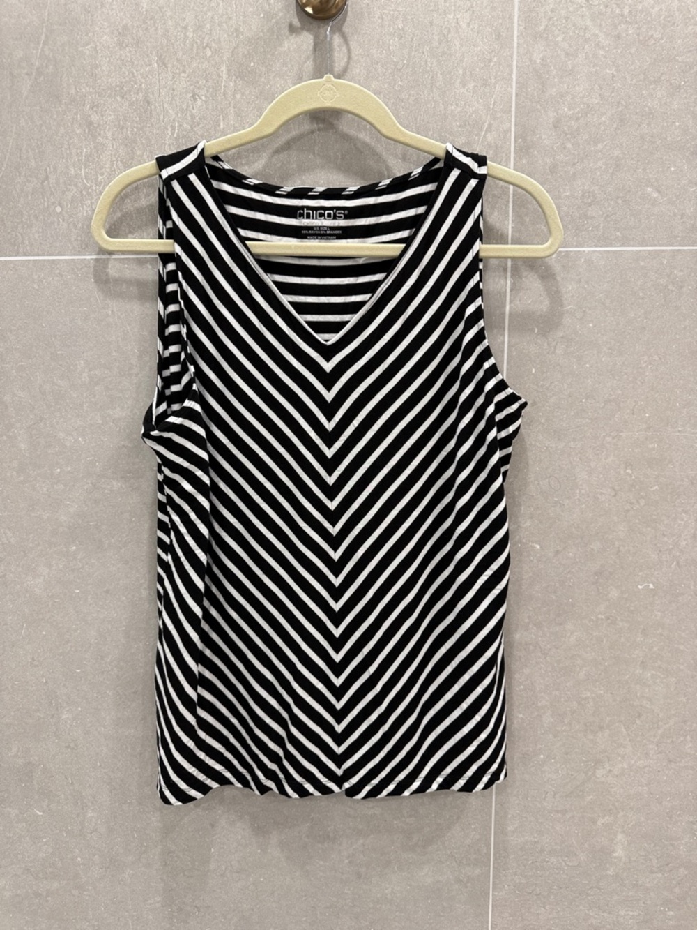 Chico's Black & White Chevron V-Neck Tank